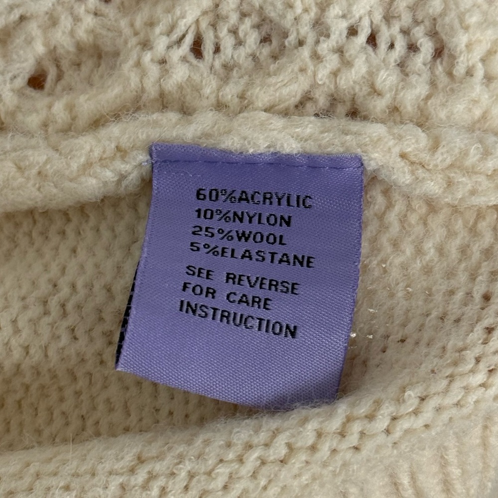 Michelle Nicole Cream and Black Cable Knit Sweater‎ - Picture 5 of 7